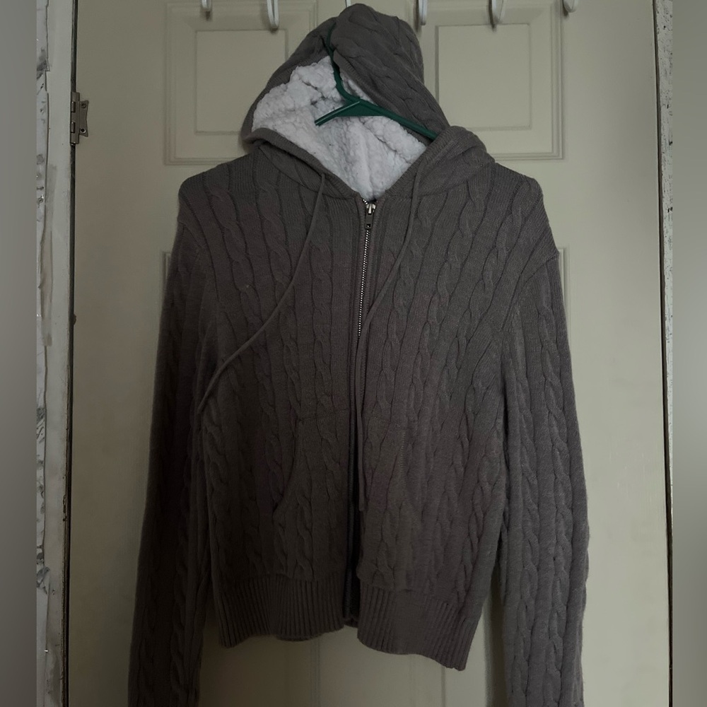 Grey warm jacket fuzzy hood a little shorter